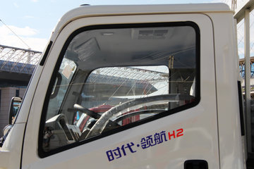 时代汽车领航h2108马力418米单排栏板轻卡bj1043v9jeac
