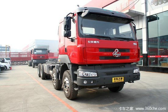 东风柳汽 乘龙m5 375马力 8x4 8.6米自卸车底盘(lz3310qela)
