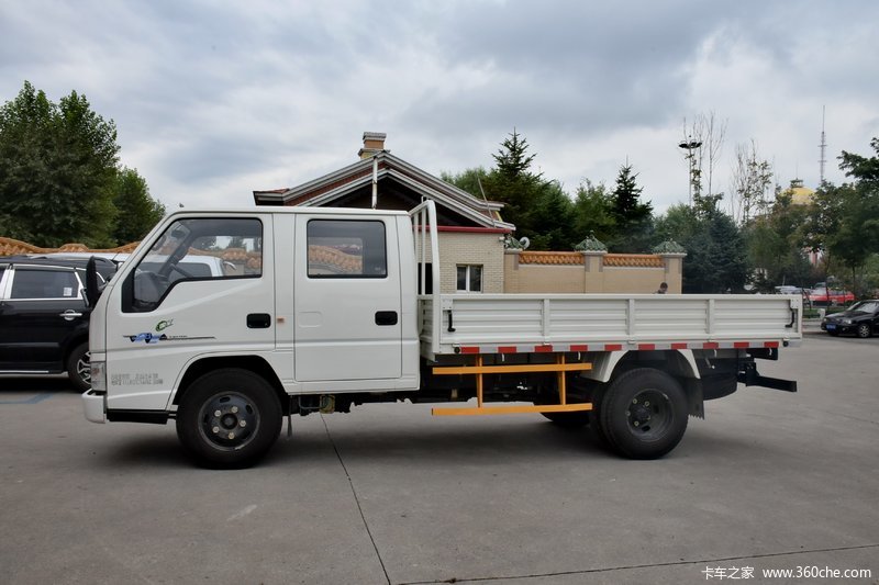 江铃汽车 顺达窄体 江铃 顺达 普通版 109马力 3.