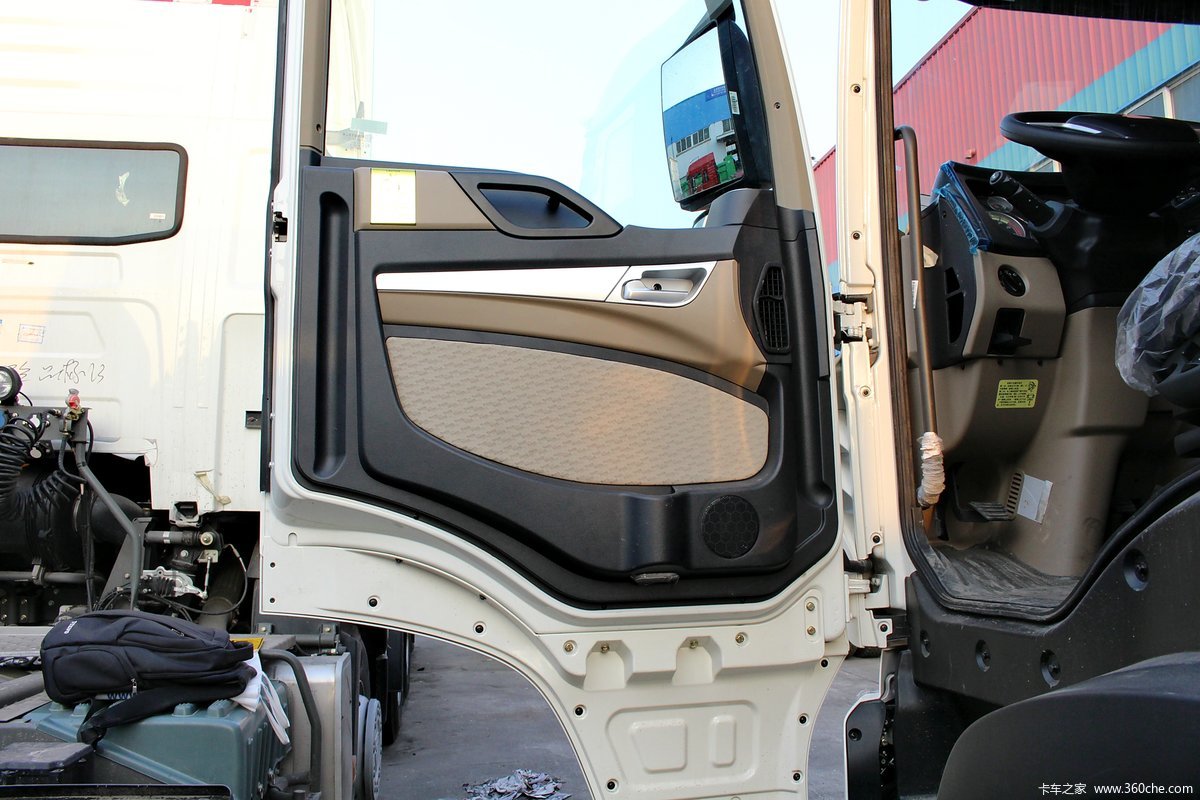 howo t5g系重卡 290马力 8x4自卸车底盘(zz3317m386ge1l) 驾驶室_足球倍投方案大全 howo t5g系重卡 290马力 8x4自卸车底盘(zz3317m386ge1l) 驾驶室
