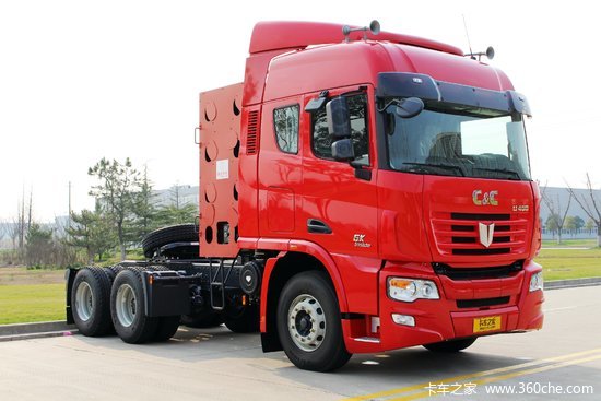 联合卡车 u370重卡 370马力 6x4 lng牵引车(qcc4252n654)