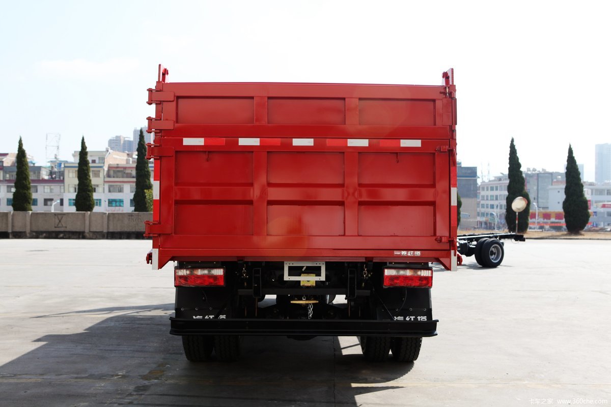 【图】一汽红塔 解放经典7系 130马力 4x2 4.075米车