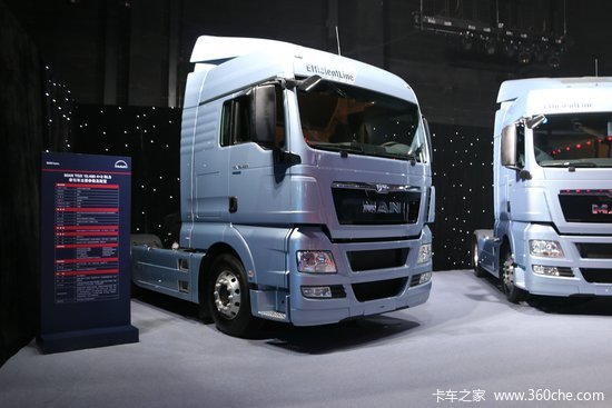 曼(man) tgx系列重卡 480马力 4x2自动挡牵引车(efficientline高效版)