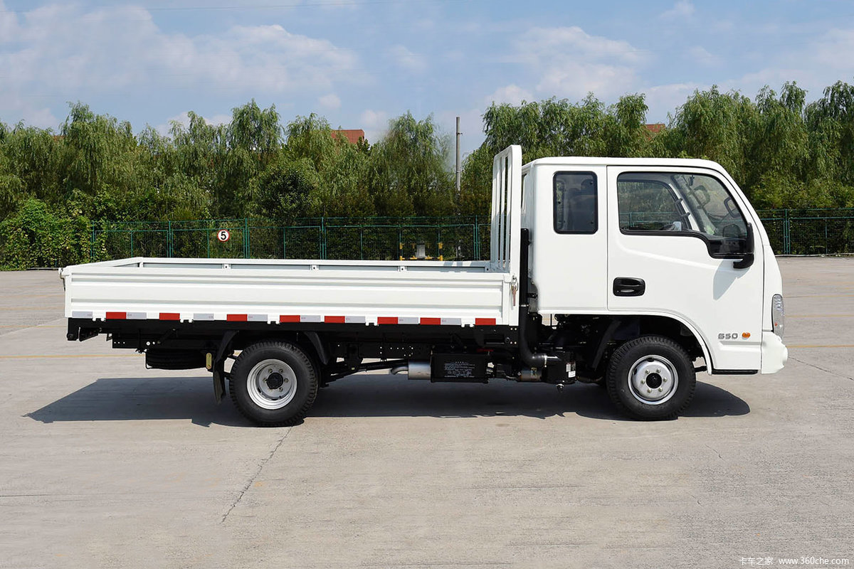 上汽跃进 小福星s 跃进 小福星s50 1.8l 68马力 柴油 2.