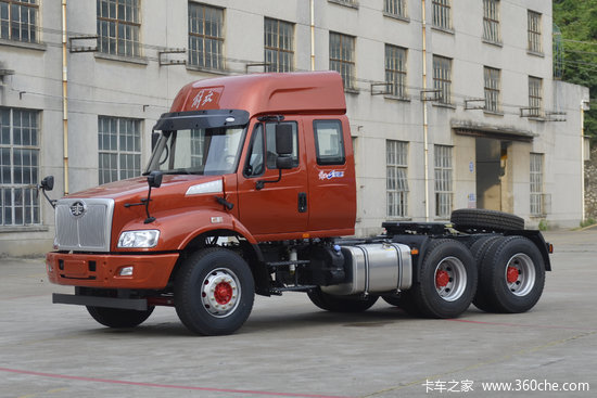 一汽柳特 安捷(l5r)重卡 轻量化 350马力 6x4长头牵引车(153前桥)(ca