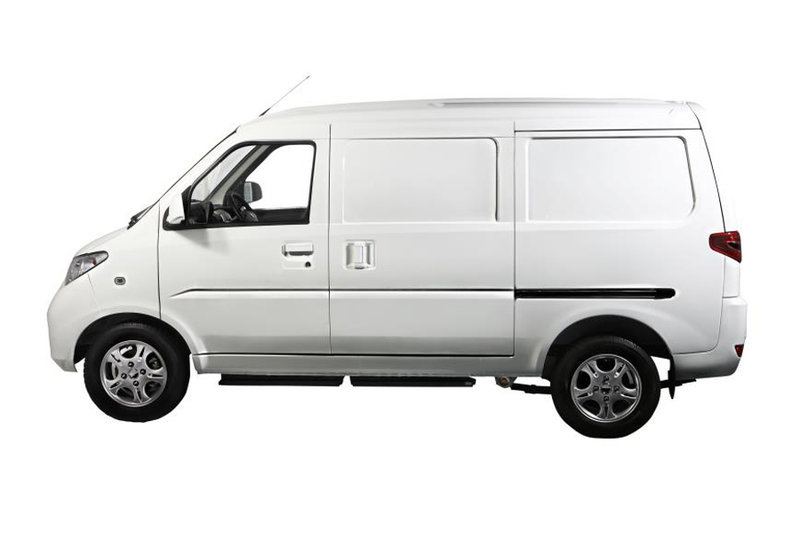 【图】宝骐 劲骐 2.3t 4.2米纯电动封闭厢式货车_实拍