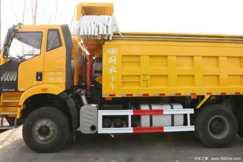 j6p460山区版自卸车,j6p550自卸车山区版 一汽解放 解放j6p 一汽解放 j6p重卡 山区版 420马力 6x4 6米自卸车