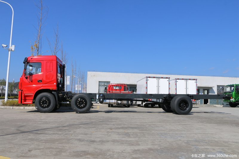 【图】三环十通 昊龙 重卡 220马力 6x2 8米栏板载货车(stq1251l16y3d