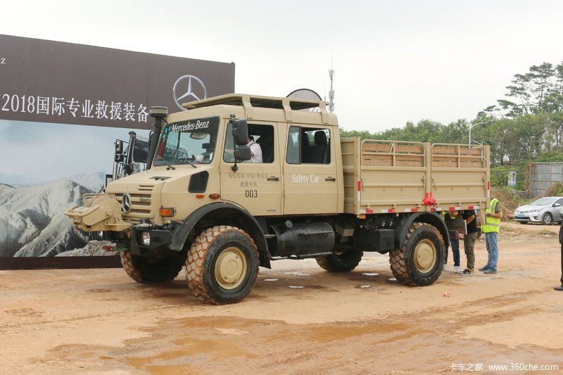 【图】奔驰 乌尼莫克u4000 218马力 4x4越野救援车_实拍图片_692483