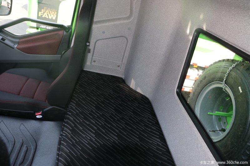 【图】一汽解放 新j6p重卡 360马力 8x4 5.6米渣土车