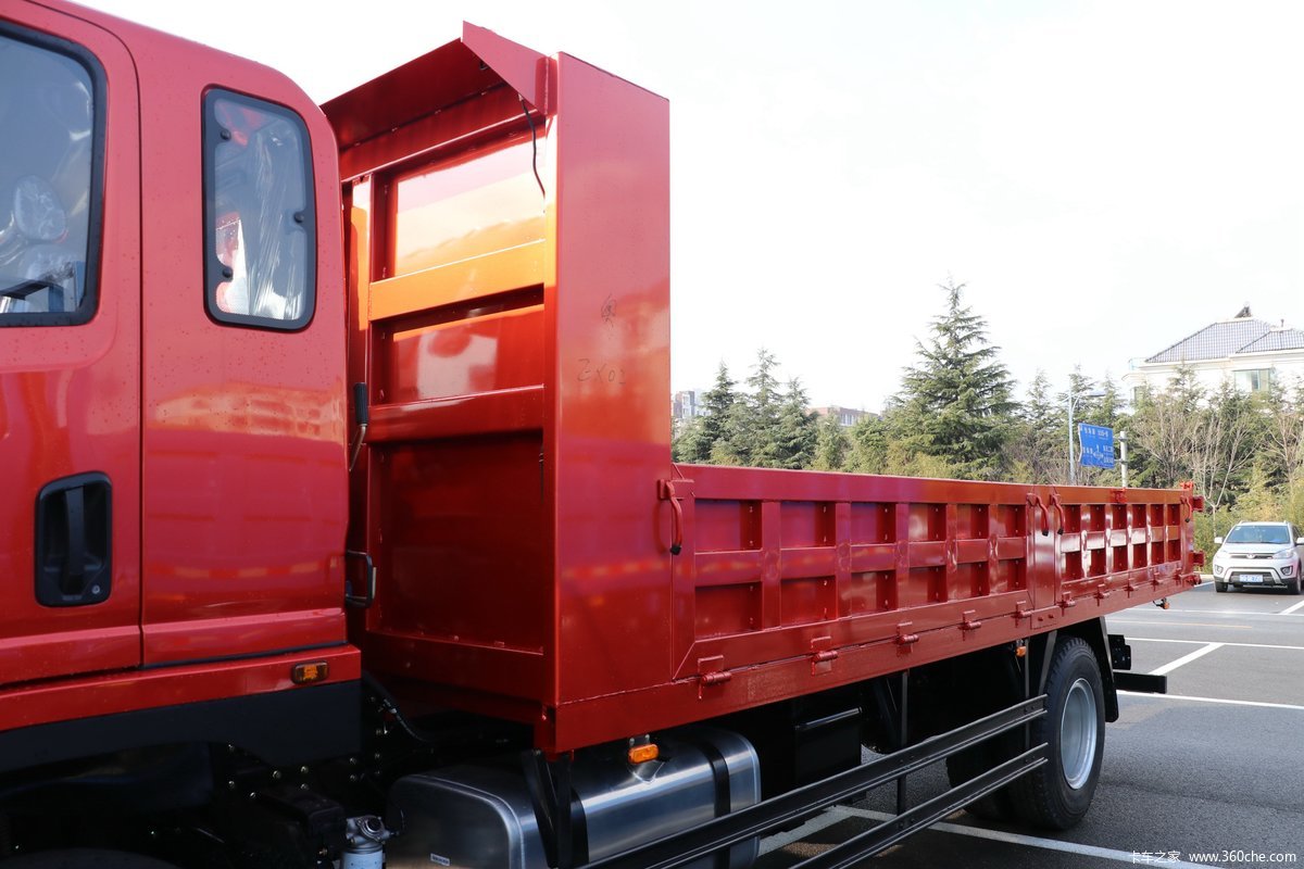 【图】飞碟奥驰 x6系列 220马力 4x2 6.5米自卸车(国)