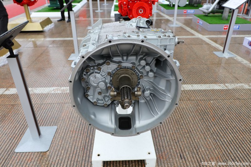 【图】采埃孚zf16s2330td 16挡 手动挡变速箱_实拍