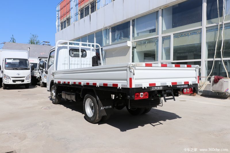 上汽跃进 福运s系(原小福星s系) 跃进 福运s80 1.5l 113马力 汽油 3.