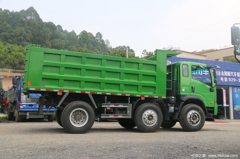 【图】重汽王牌 力狮 220马力 6x2 5.3米自卸车(cdwa1