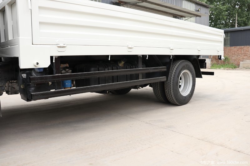 【图】陕汽商用车 轩德x9 标载版 143马力 4.18米单排
