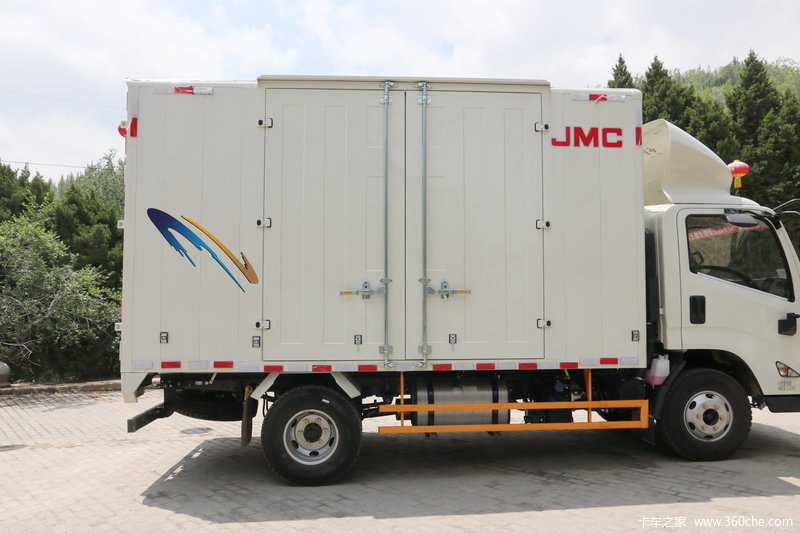08米单排厢式轻卡(jx5045xxytga25) 上装 > 江铃汽车 > 凯运蓝鲸 >