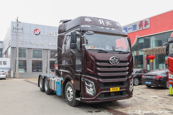 主推一汽解放新j6v平地板460马力国六牵引车