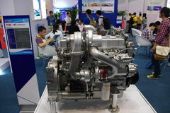 玉柴YC6L350-42 350马力 8.4L 国四 柴油发动机