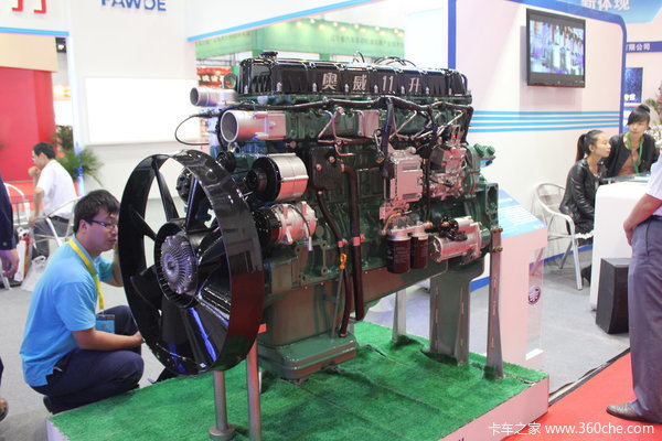 锡柴CA6DM2-37E4 370马力 11L 国四 柴油发动机