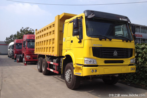 中国重汽 HOWO重卡 336马力 6X4 5.8米自卸车(ZZ3257N3847C1)