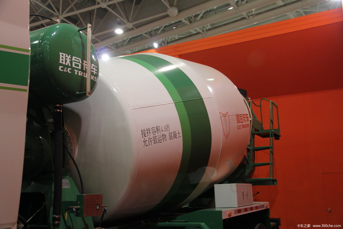 【图】联合卡车u340 340马力 6x4 lng混凝土搅拌车(sqr5251gjbn6t4)