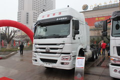 中国重汽 HOWO重卡 340马力 6X4 LNG牵引车(ZZ4257N3847D1L)