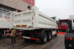 中国重汽 HOWO T5G系重卡 340马力 6X4 5.6米自卸车(ZZ3257N364GC2)