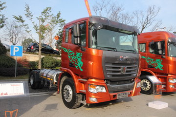 联合卡车 U280重卡 轻量化版 280马力 4X2 LNG牵引车(SQR4181NSZ-1)
