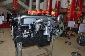 中国重汽MC11.44-40 440马力 11L 国四 柴油发动机