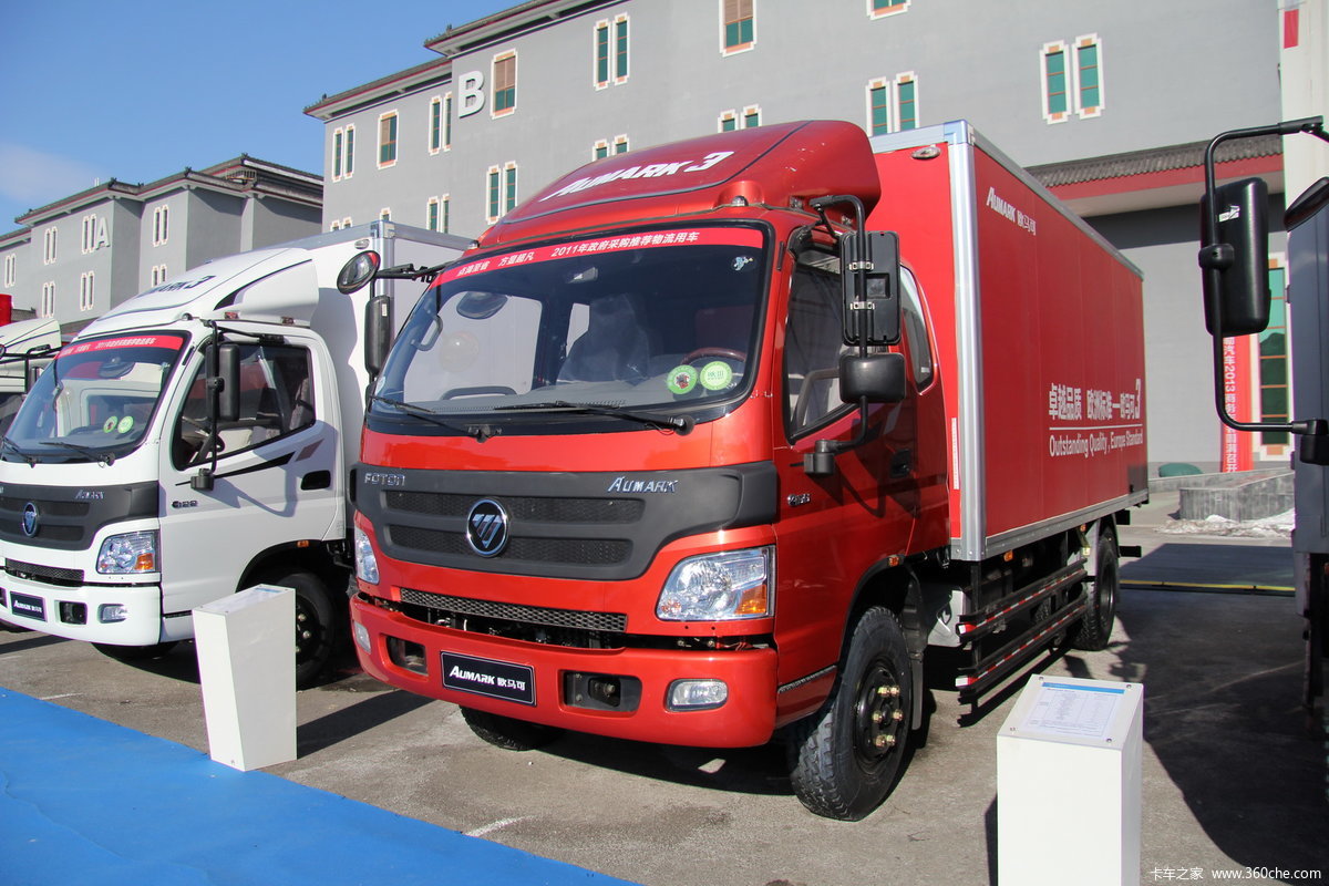 福田 欧马可3系 标载版 156马力 5.2米单排厢式轻卡