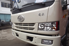 青岛解放 骏威(J5K)中卡 180马力 6X2 9.5米仓栅式载货车(CA5240XXYPK2L7T3EA80-1)