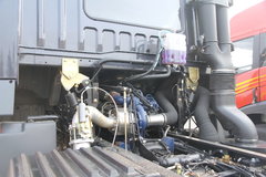 青岛解放 新大威重卡 350马力 6X4 5.4米LNG自卸车(CA3256P2K2T1NA80)