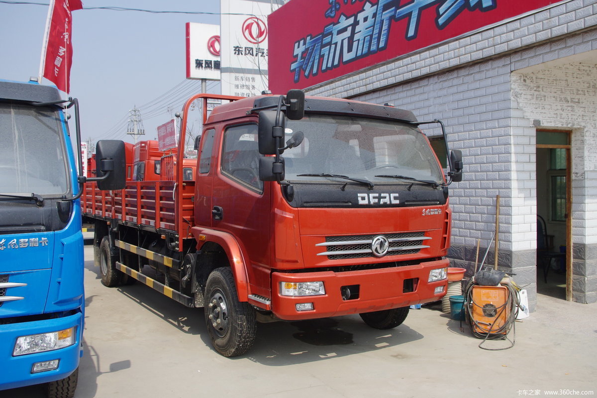 东风 多利卡D9 140马力 6.7米单排厢式载货车