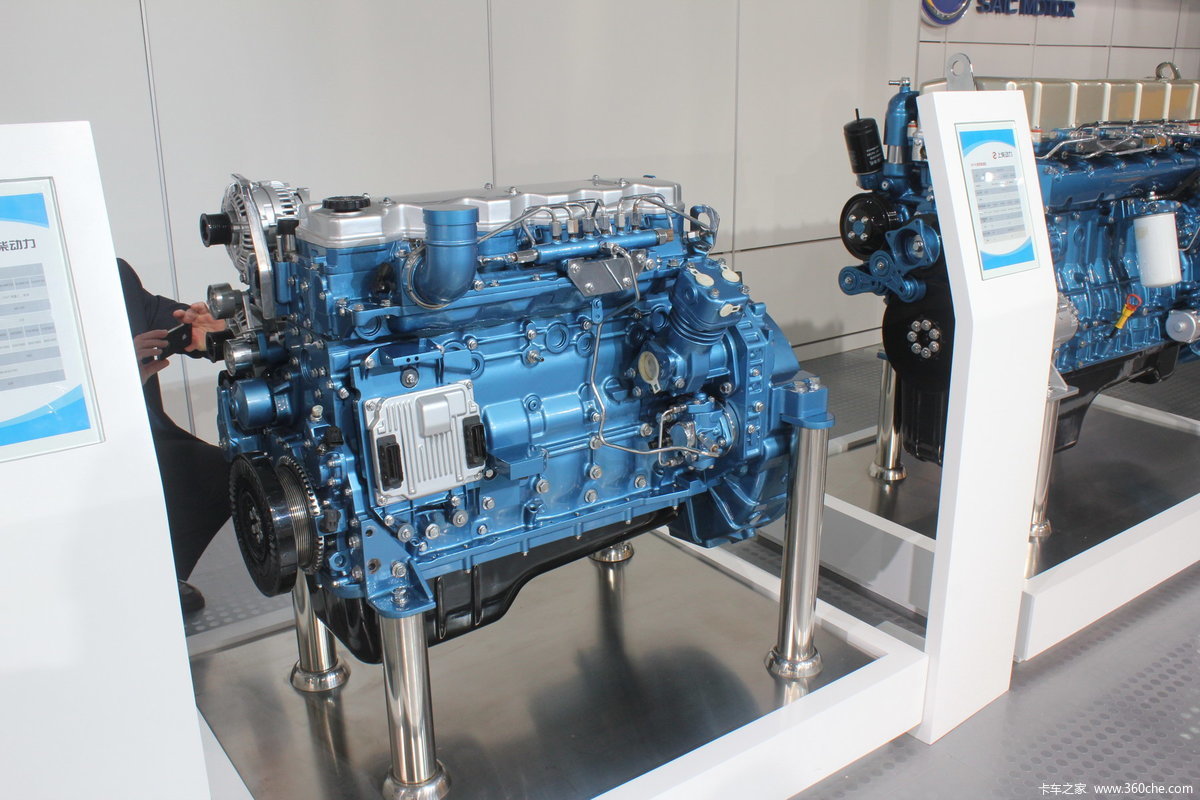 上柴 sc7h系列 上柴sc7h220 220马力 6.44l 国四 柴油发动机 外观