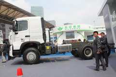 中国重汽 HOWO T7H重卡 360马力 6X4 5.8米自卸车(底盘)(ZZ3257N384MD1)