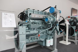 T12系列 发动机外观                                                图片
