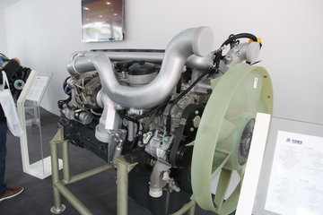 中国重汽MC13.48-40 480马力 13L 国四 柴油发动机