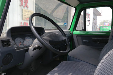 解放j4r重卡 220马力 4x2牵引车(ca4117k2r5e)