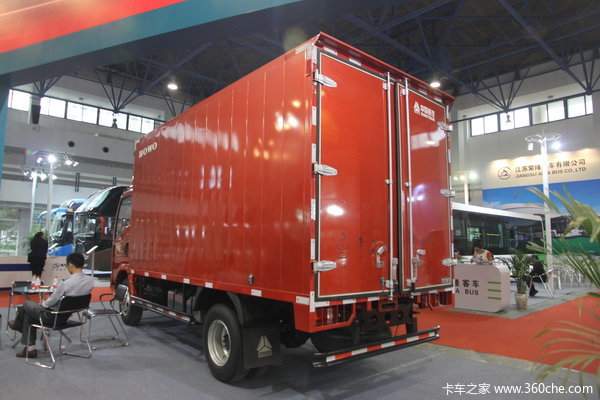 中国重汽HOWO 统帅 154马力 4.15米单排厢式轻卡(ZZ5047XXYF341CE145)