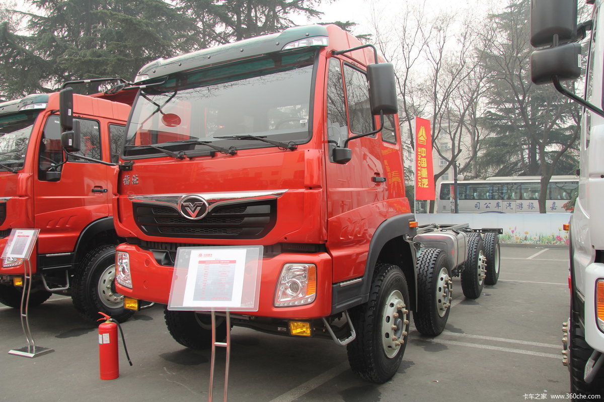 中国重汽 福泺 H5重卡 240马力 8X2 6.5米自卸车(ZZ3318KM0DK0)(底盘)