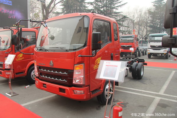 中国重汽HOWO 统帅 129马力 3360轴距单排轻卡底盘(ZZ1067F341BD1Y65)