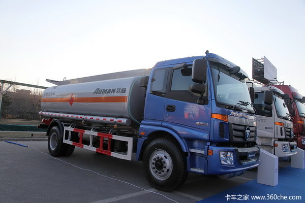 福田 欧曼ETX 3系 190马力 4X2 油罐车底盘(BJ5163GYY-AC)