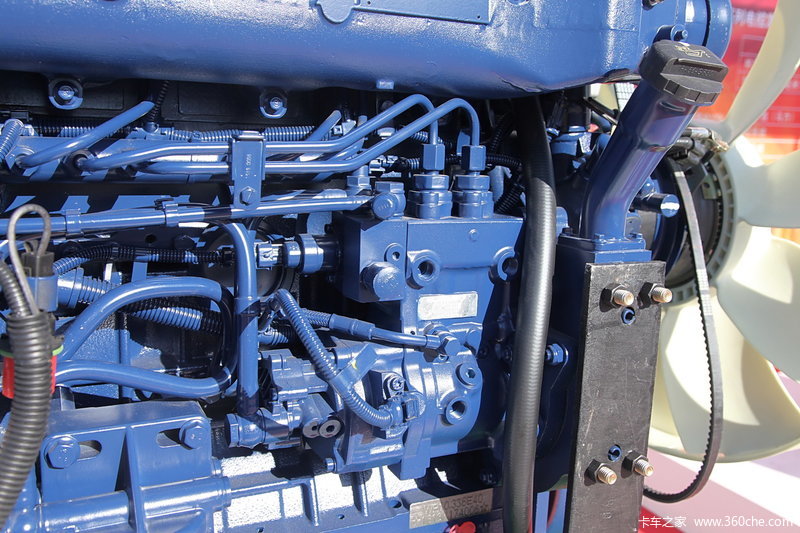 潍柴 wp10系列 潍柴wp10.336e40 国四 发动机 外观