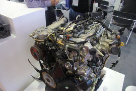 JX4D30 腾豹3.0系列 发动机外观                                                图片