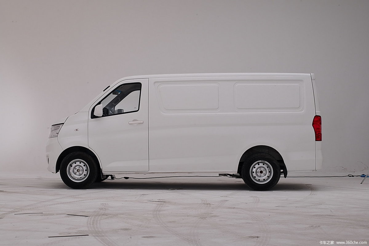 【图】长安商用 睿行 109马力 封闭厢式货车_实拍图片_153174_卡车之