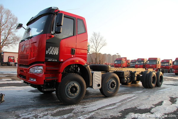 一汽解放 J6M重卡 280马力 8X4 7.2米自卸车(CA3310P63K1L2T4E4)