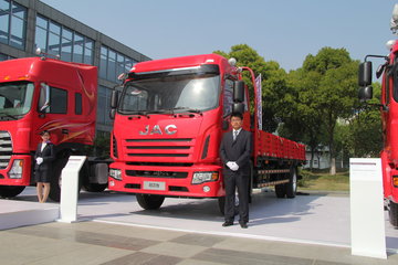 江淮 格尔发K3中卡 165马力 4X2 6.8米载货车(HFC1161PZ5K1E1AF)(窄体)