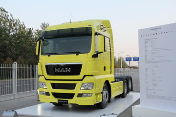 曼(MAN) TGX系列重卡 480马力 6X2R牵引车(型号:28.480)