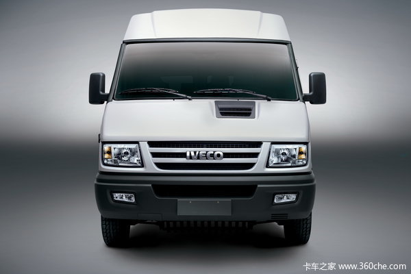 南京依维柯 Turbo Daily 2017款 V40 3/6座 129马力 2.8T中顶封闭货车