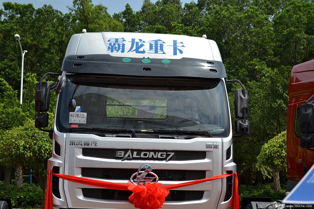 【圖】東風柳汽 乘龍m7重卡 400馬力 6x4牽引車(玉柴)(lz4251qdca)